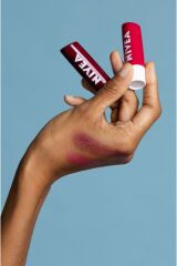 Dudak Kremi Nivea Lip 4,8 gr Fruity Shine Blackberry