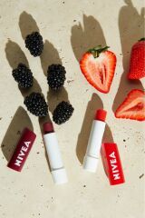 Dudak Kremi Nivea Lip 4,8 gr Fruity Shine Blackberry