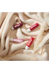 Dudak Kremi Nivea Lip 4,8 gr Fruity Shine Blackberry