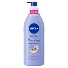 Nivea Değerli Yağlar Içeren Nemlendirici Vücut Losyonu 400 ml